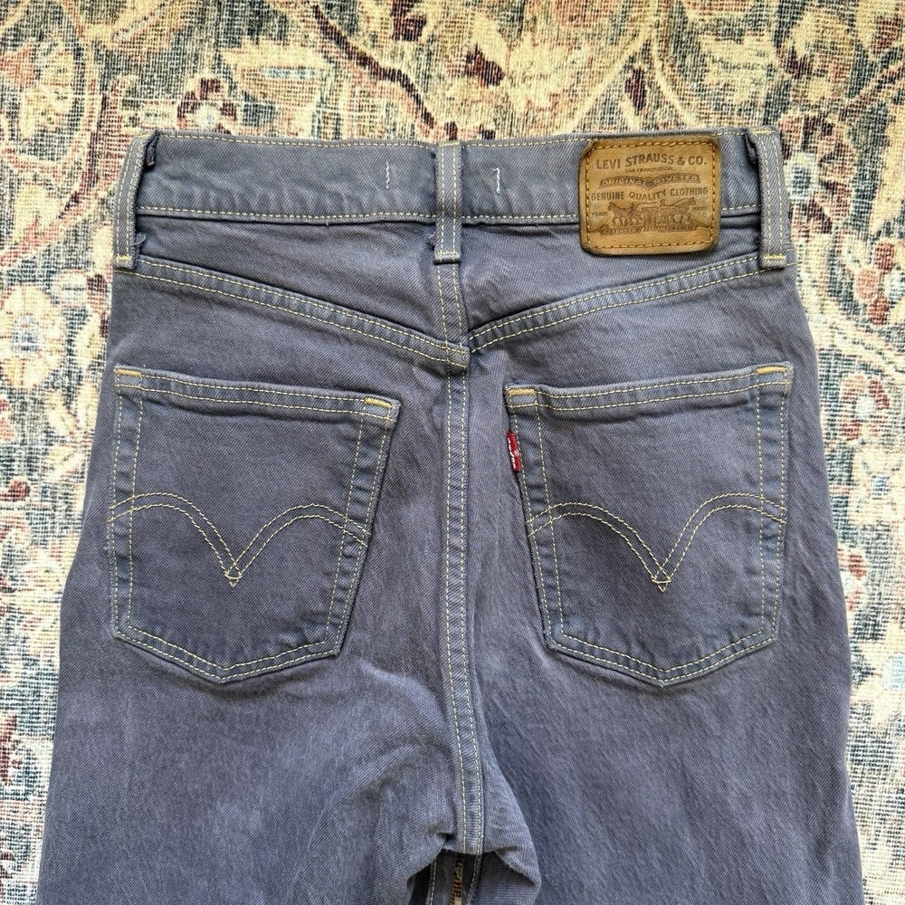 Levis Ribcage Straight Jean Size W24 L27 Gray High Rise Button Fly Cropped Retro - Picture 4 of 13